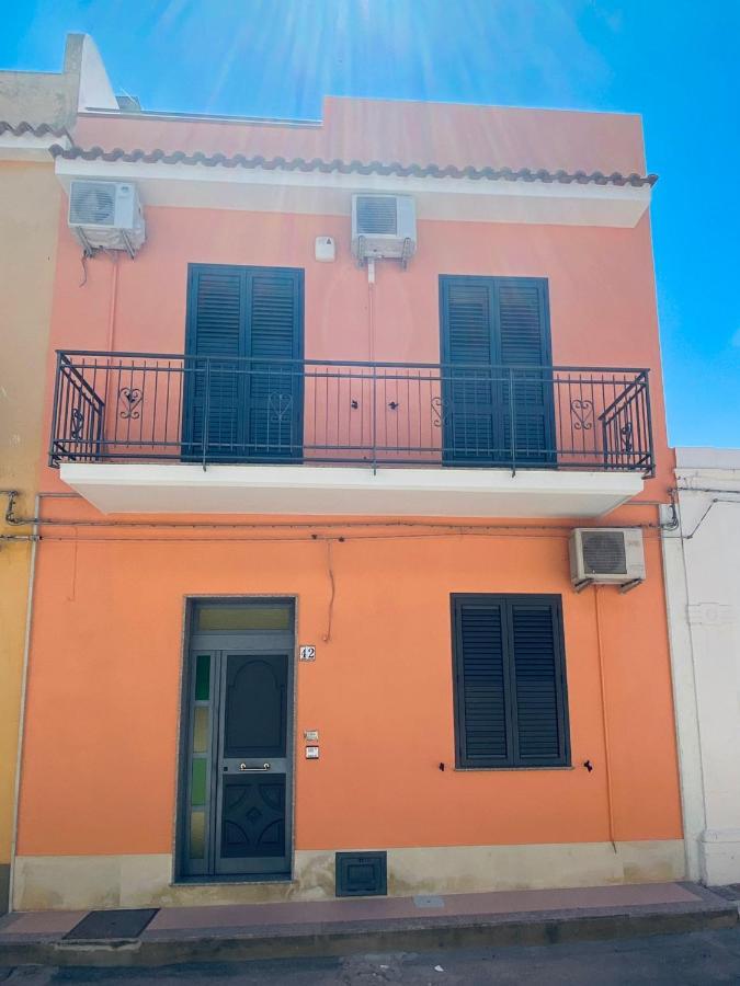 Giusy'S House Apartment Avola Exterior photo