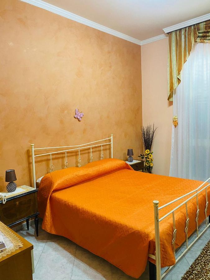Giusy'S House Apartment Avola Exterior photo